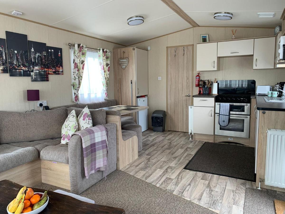 Hotel 6 Berth Park Dean Saltfleet Exterior foto